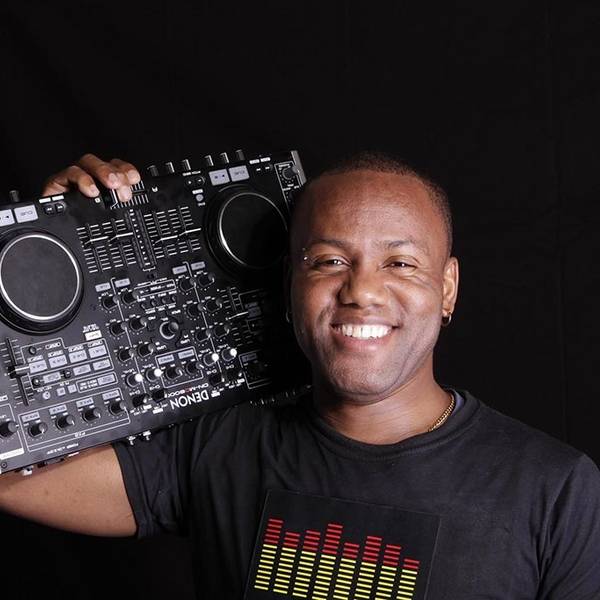 Deejay-Lil-Vip-Animation-de-soirées-à-Martignat-1